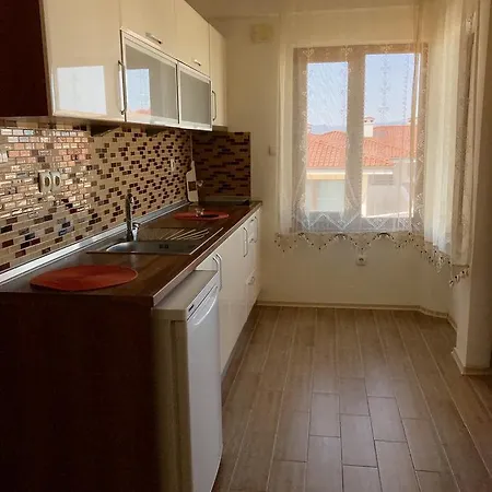 Apartments Διαμέρισμα Ράβντα